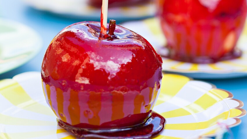 Pommes D Amour Facile Et Rapide Decouvrez Les Recettes De Cuisine De Femme Actuelle Le Mag Pommes D Amour Facile Et Rapide Decouvrez Les Recettes De Cuisine De Femme Actuelle Le Mag