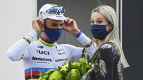 Un Bebe Nait Avec 8 Bras Et Jambes Femme Actuelle Le Mag