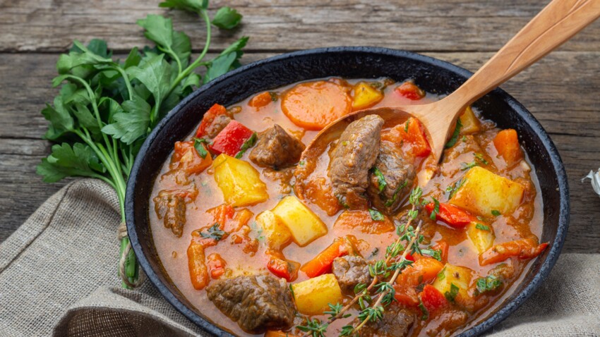 Goulash hongrois rapide : découvrez les recettes de cuisine de Femme ...