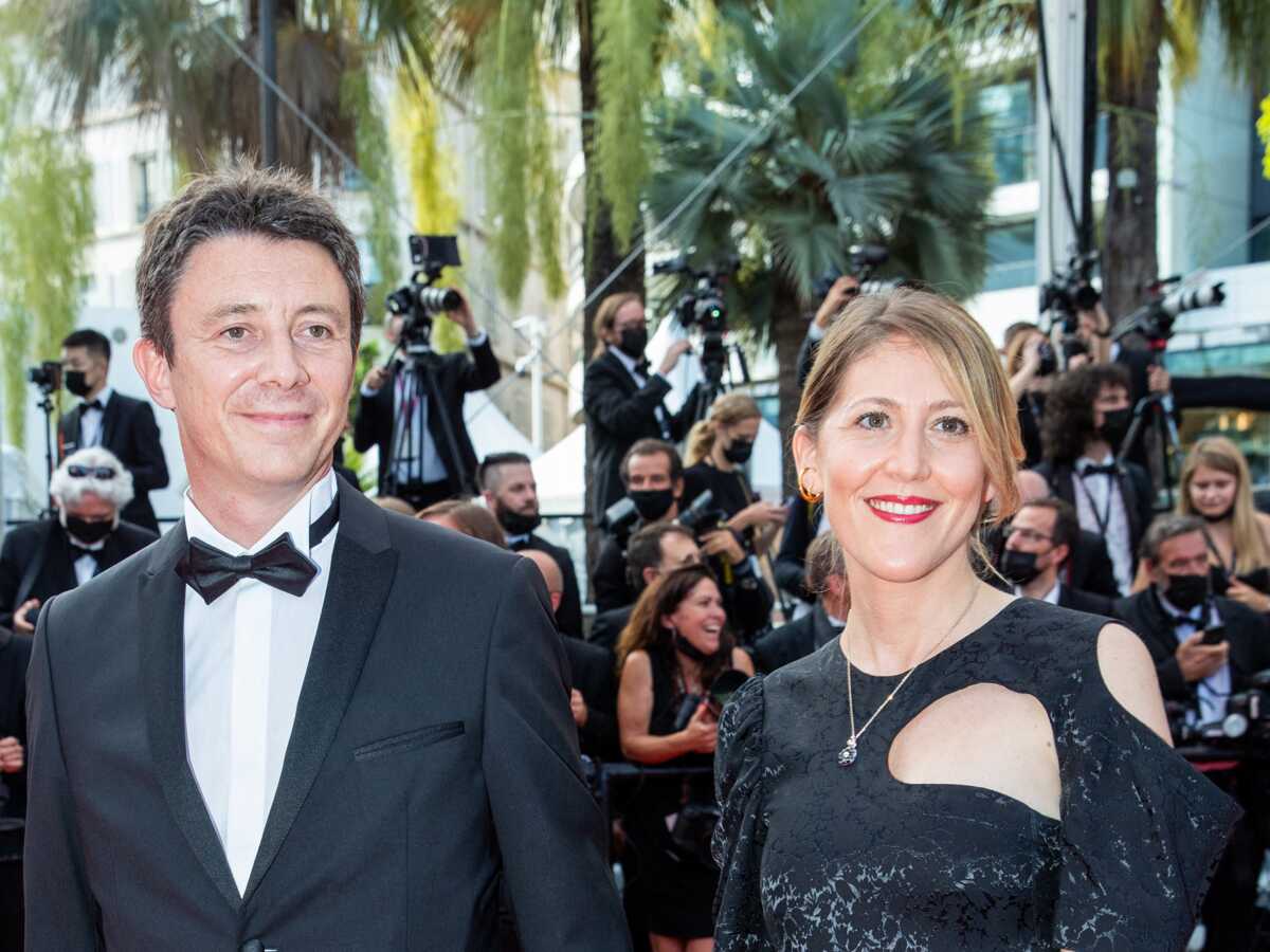 Cannes 2021 : Benjamin Griveaux et Julia Minkowski moqués par la Toile après leur montée des marches