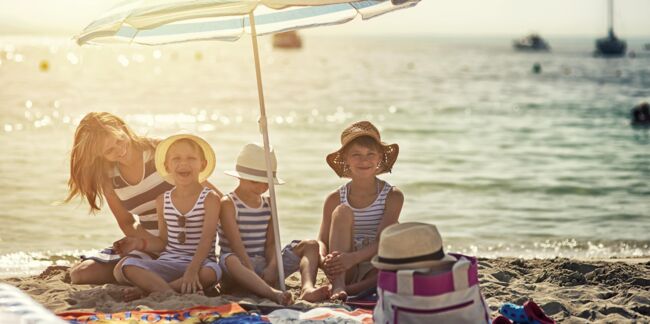 Crème solaire peau sensible : 5 conseils pour un été plus doux