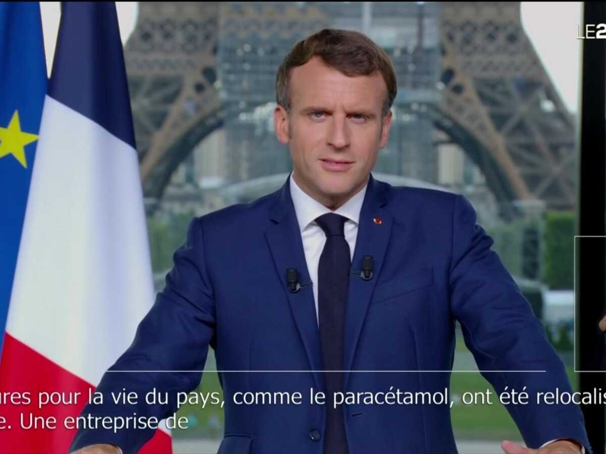 Emmanuel Macron confirme la nécessité d’une 3e dose de vaccin "dès la rentrée"