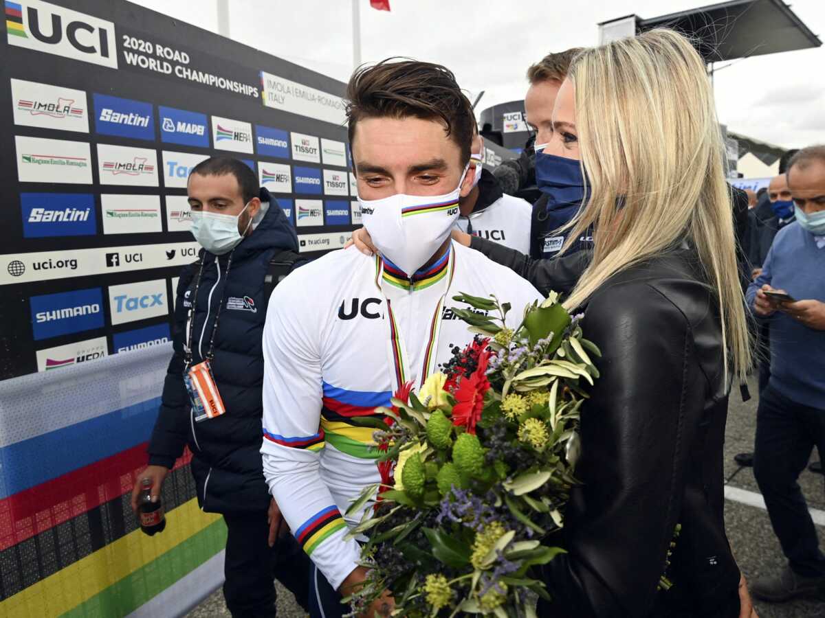 Marion Rousse célèbre la fin du Tour de France avec son compagnon Julian Alaphilippe, les internautes conquis