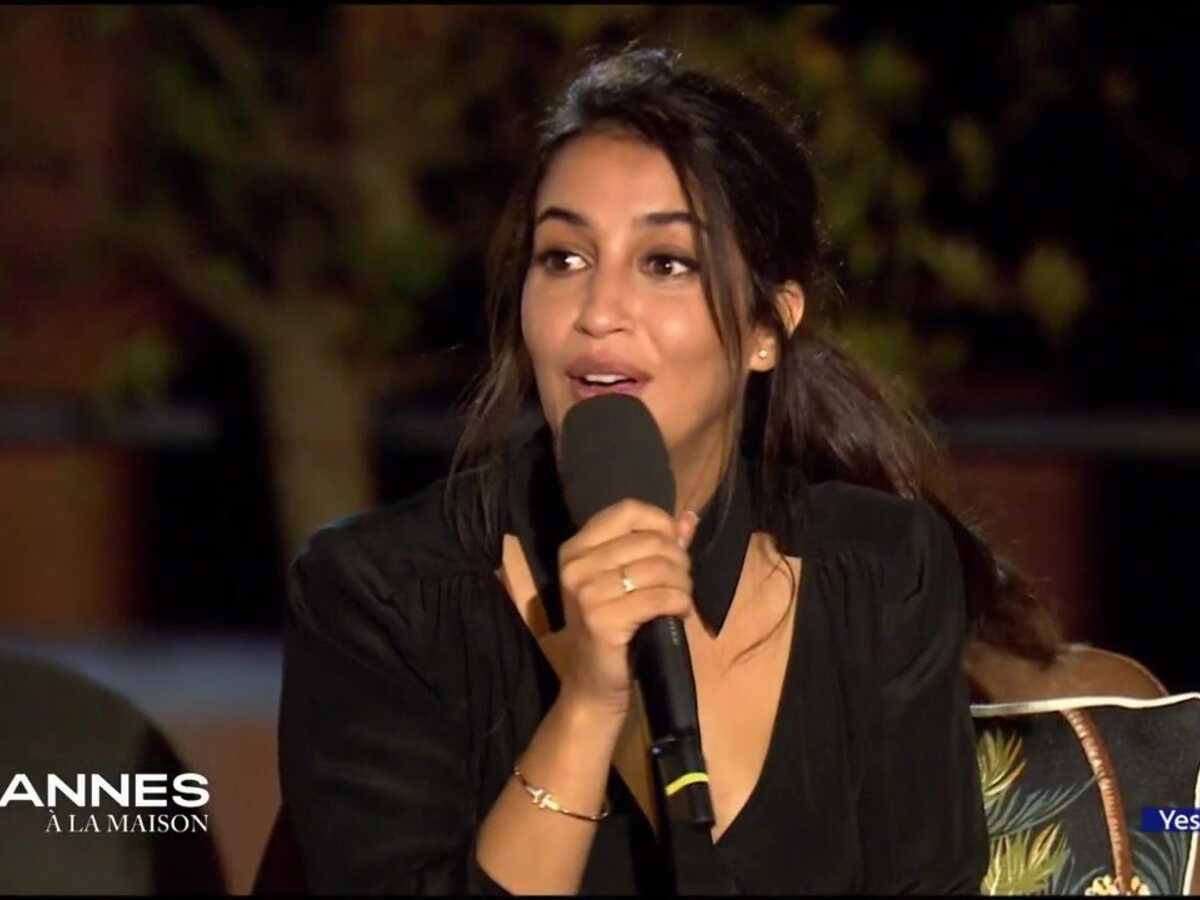 "Ça va pas la tête ?" : Leïla Bekhti, gênée par sa première montée des marches à Cannes
