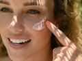  Comment retoucher sa protection solaire sur le visage sans ruiner son maquillage ? 