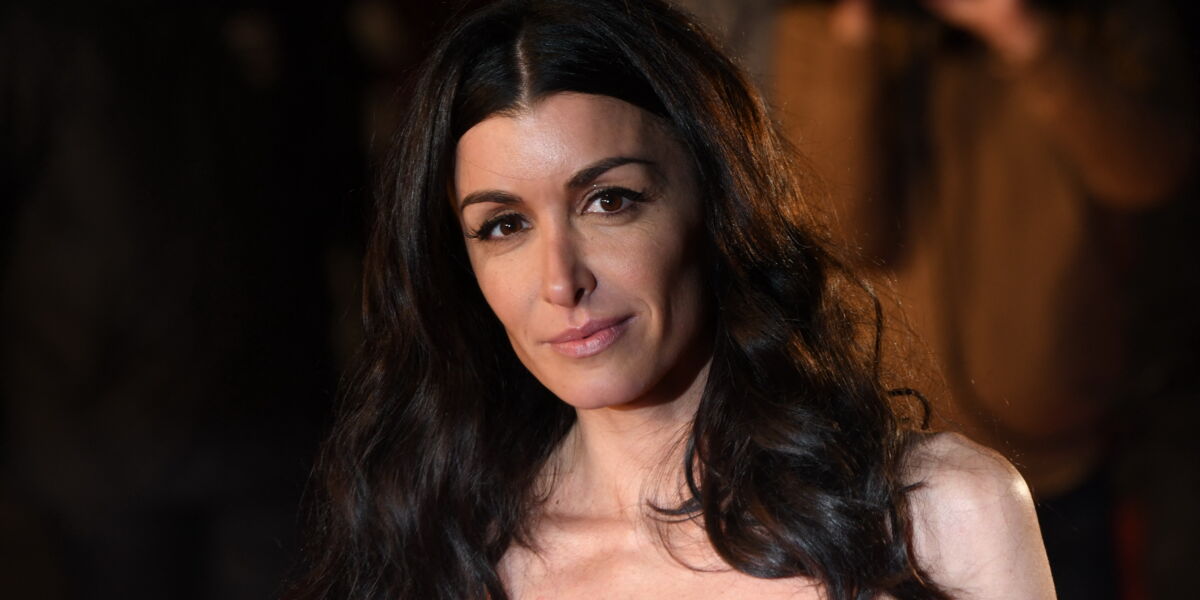 L Amour Est Dans Le Pre Pourquoi Jenifer Se Retrouve Malgre Elle Dans L Emission Femme Actuelle Le Mag