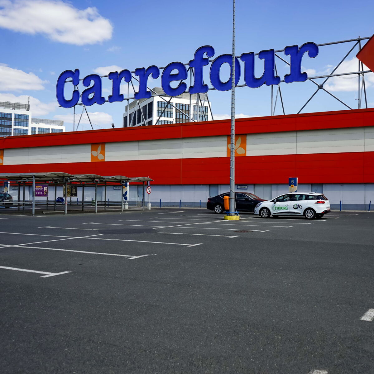 Rappel Produit Un Jus De Pommes Vendu Chez Carrefour Retire De La Vente Femme Actuelle Le Mag