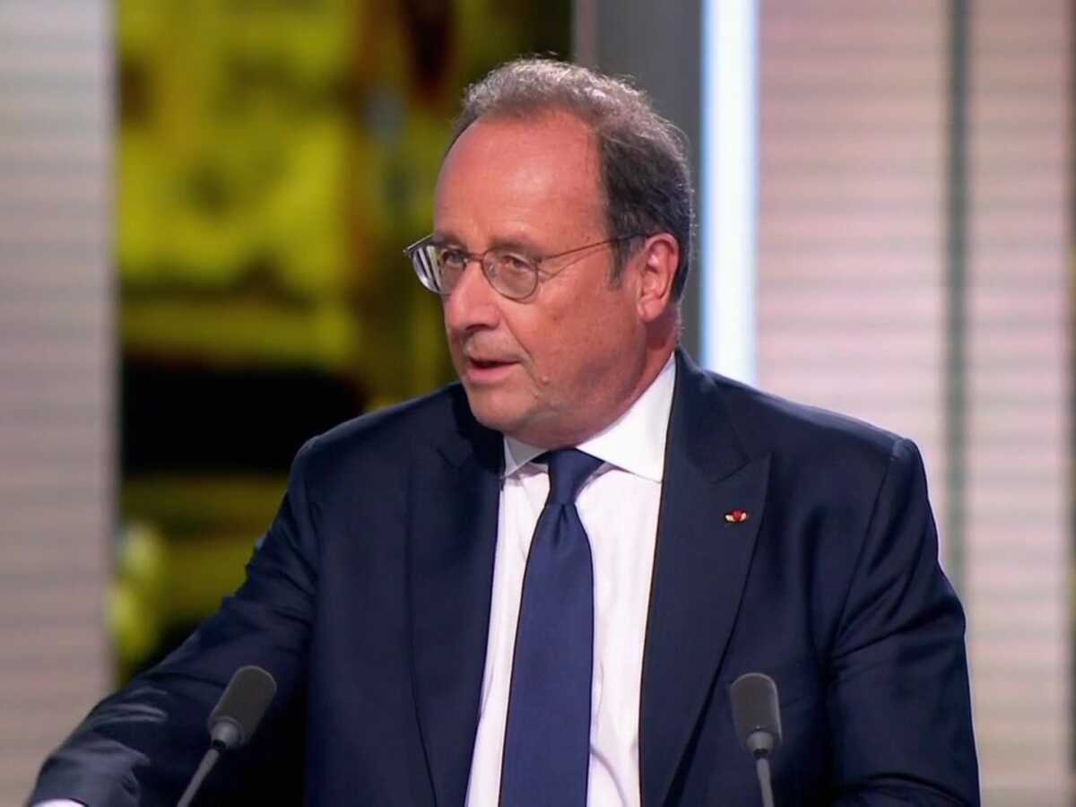 François Hollande : la lourde décision qu’il a dû prendre le soir du 13 novembre