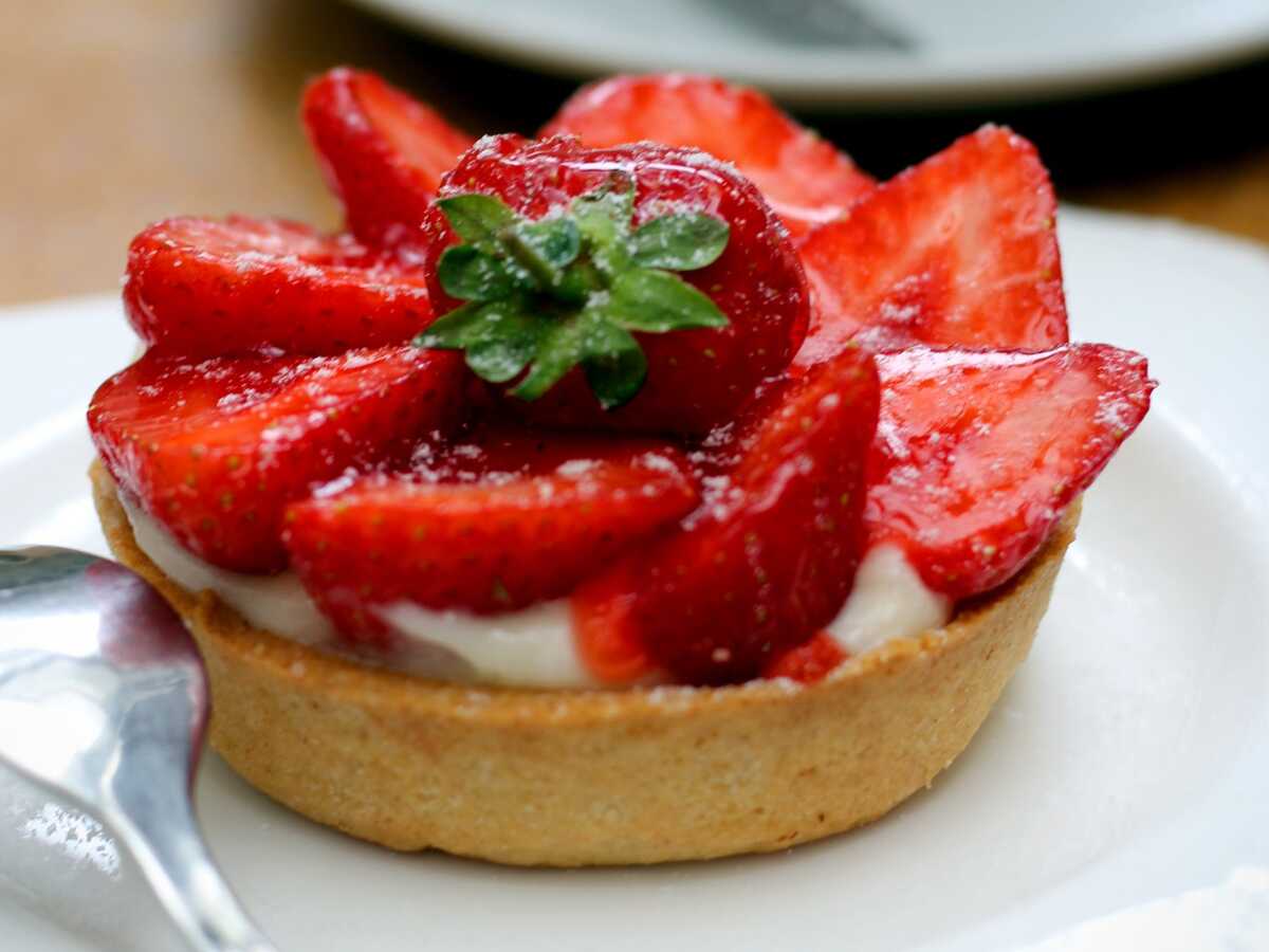 "Tous en cuisine" : la recette de la tarte sablée aux fraises de Cyril Lignac
