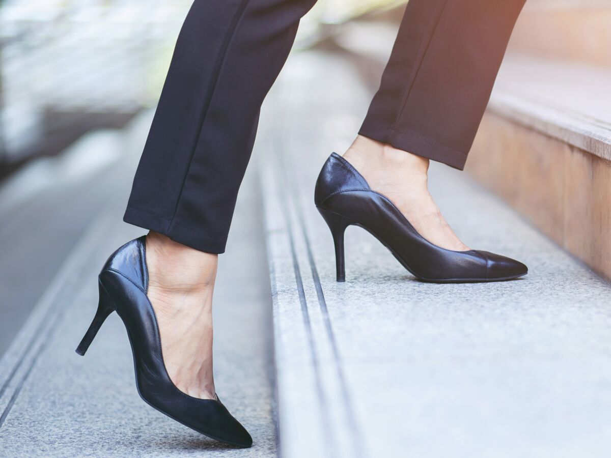 Chaussures à talon : 5 astuces pour ne plus avoir mal : Femme Actuelle Le  MAG