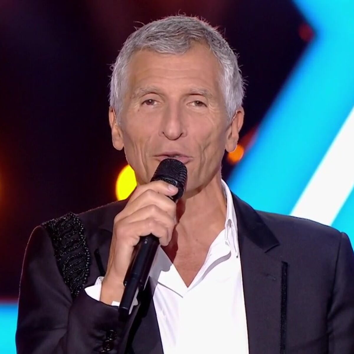 Nagui Ce Nouveau Coup Dur Que L Animateur De The Artist Doit Encaisser Femme Actuelle Le Mag