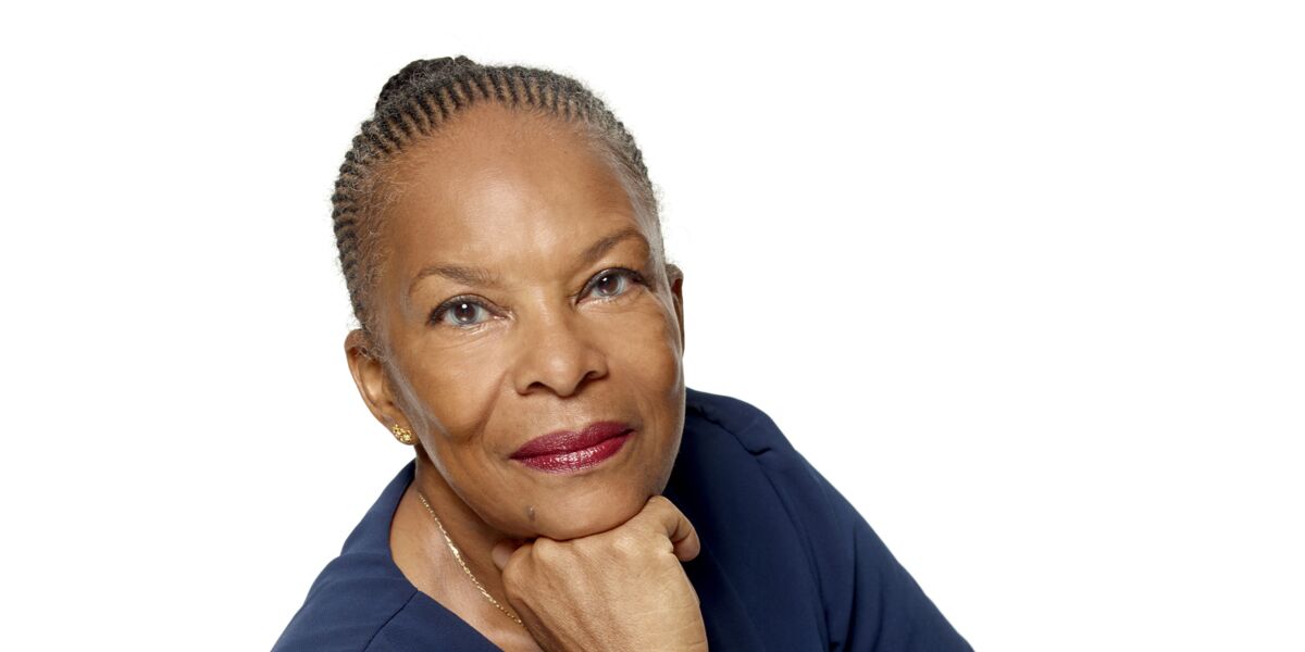 Christiane Taubira Decouvrez Un Extrait De Son Nouveau Livre Ces Morceaux De Vie Comme Carreaux Casses Femme Actuelle Le Mag