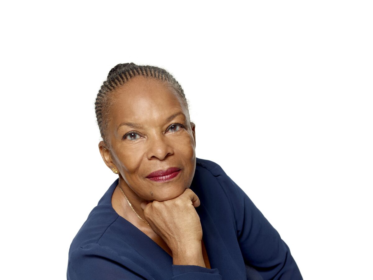 Christiane Taubira Decouvrez Un Extrait De Son Nouveau Livre Ces Morceaux De Vie Comme Carreaux Casses Femme Actuelle Le Mag