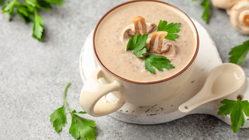 Velouté de champignons Thermomix facile et rapide : découvrez les
