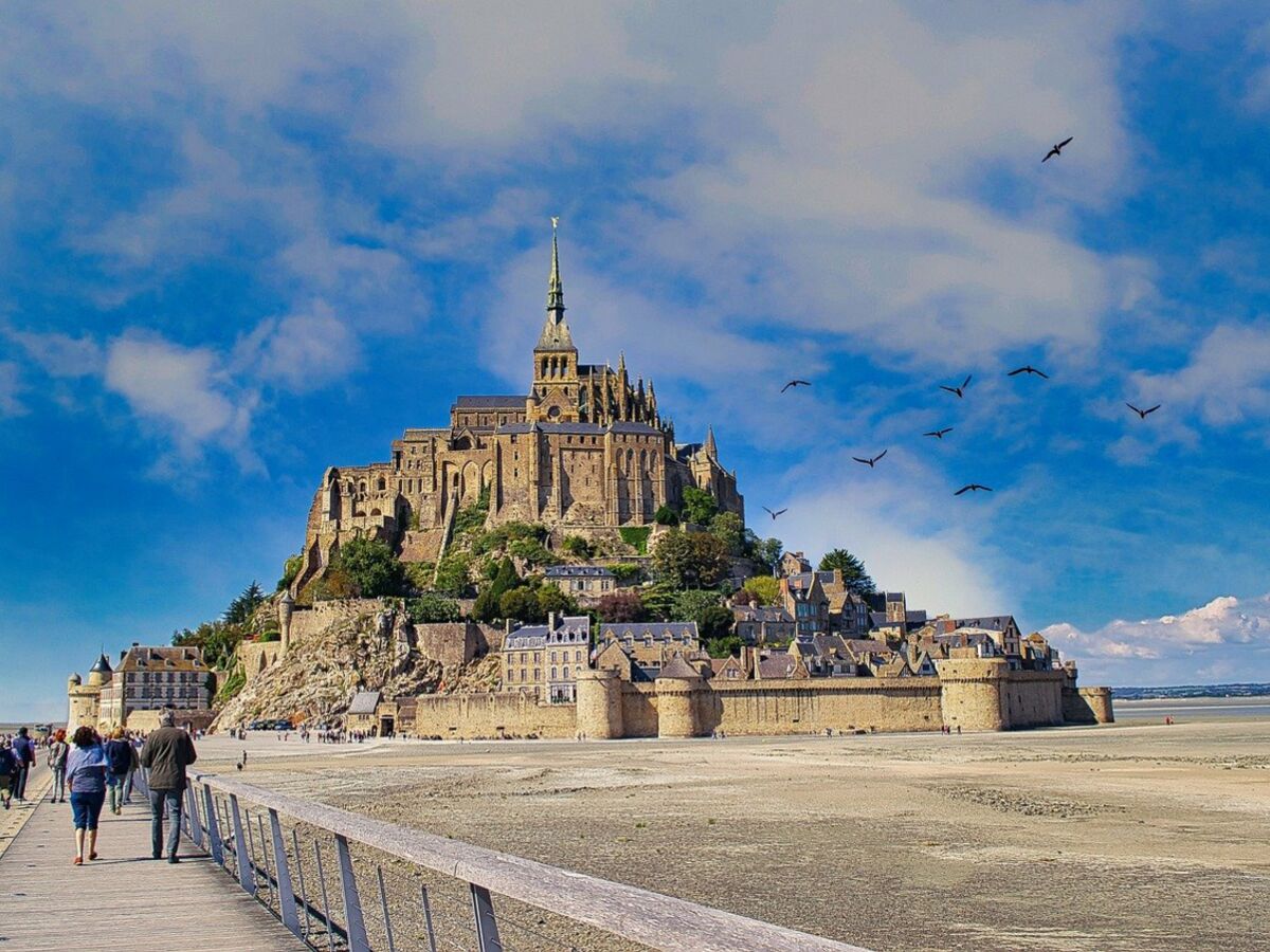Cinq choses à savoir sur le Mont-Saint-Michel, dont l'abbatiale