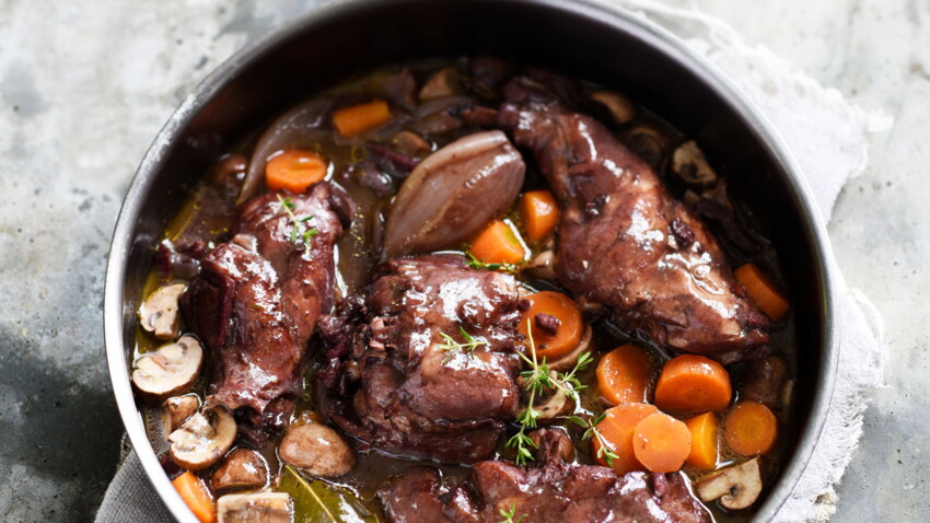 Civet de lapin mijoté : découvrez les recettes de cuisine de Femme