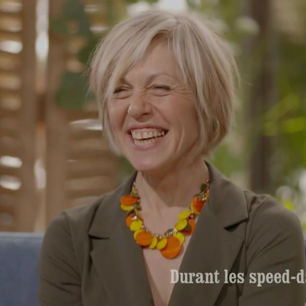 L Amour Est Dans Le Pre Apres Leur Speed Dating Avec Delphine Deux Pretendantes Se Sont Mises En Couple Femme Actuelle Le Mag