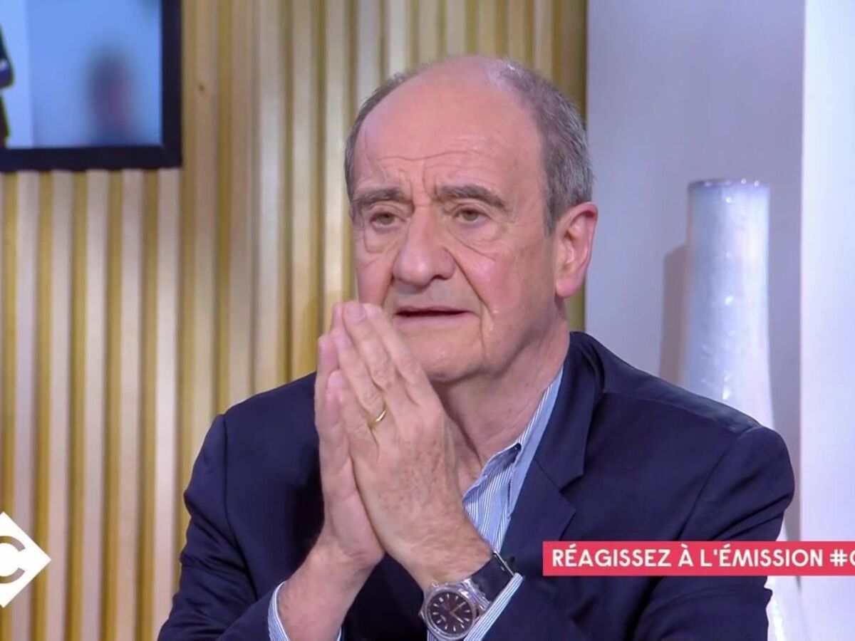 Qui Est Le Fils De Pierre Lescure Pierre Lescure ému aux larmes par Alain Souchon dans "C à vous" : Femme  Actuelle Le MAG
