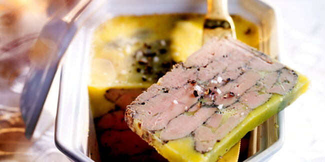 Foie gras mi-cuit au porto facile et rapide : découvrez les recettes de