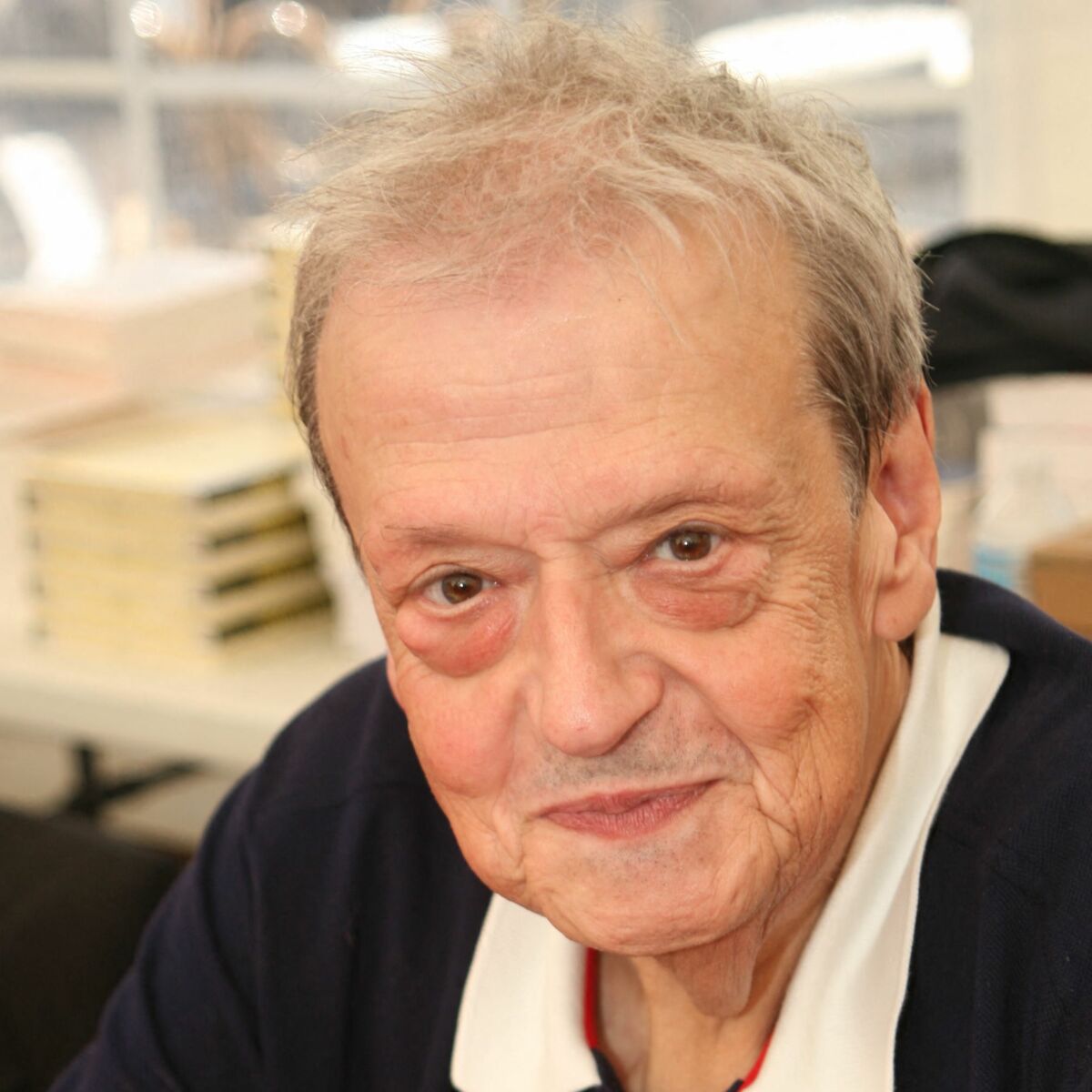 Qui Est Le Pere De Carlito Guy Carlier se confie sur sa relation avec son fils Raphaël, alias Carlito  : "Je sais qu'il m'en veut" : Femme Actuelle Le MAG