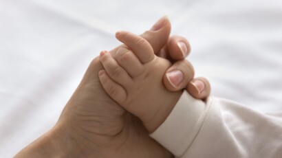 Mort subite du nourrisson  causes, âge, statistiques et mesures de