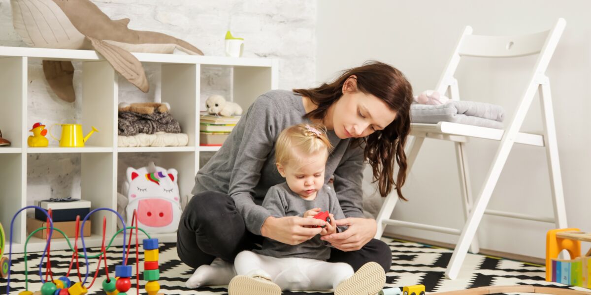 Assistante Maternelle Fonctionnement Cout Demarches Liees A Ce Mode De Garde Femme Actuelle Le Mag