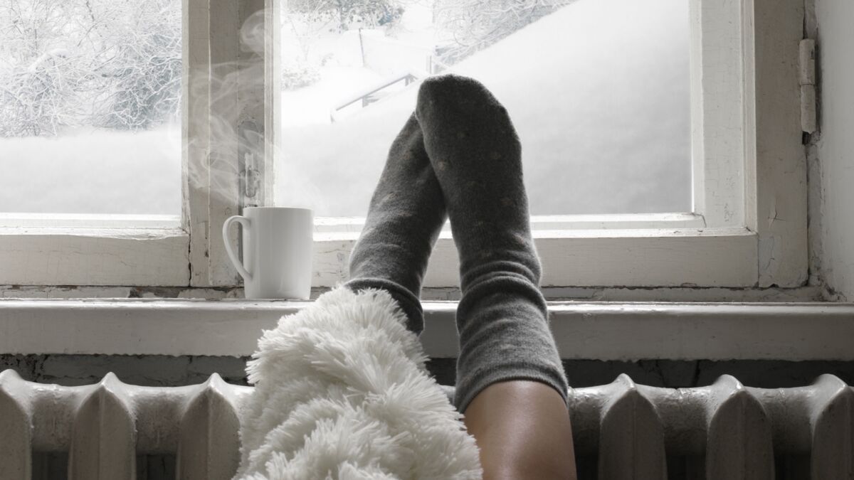 4 astuces mode pour ne plus avoir froid aux pieds en hiver : Femme Actuelle  Le MAG