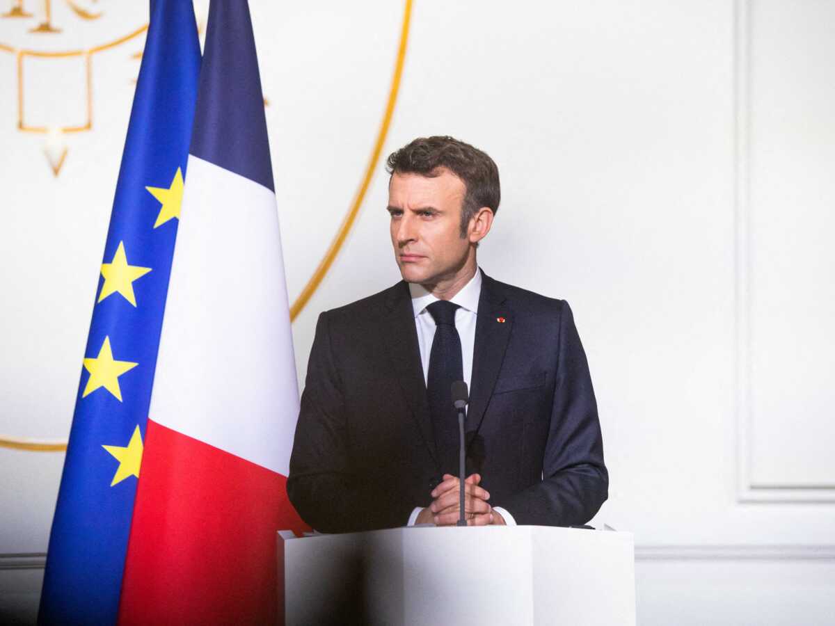 Emmanuel Macron est-il en sécurité à l’Élysée ? Les révélations inquiétantes d’un journaliste