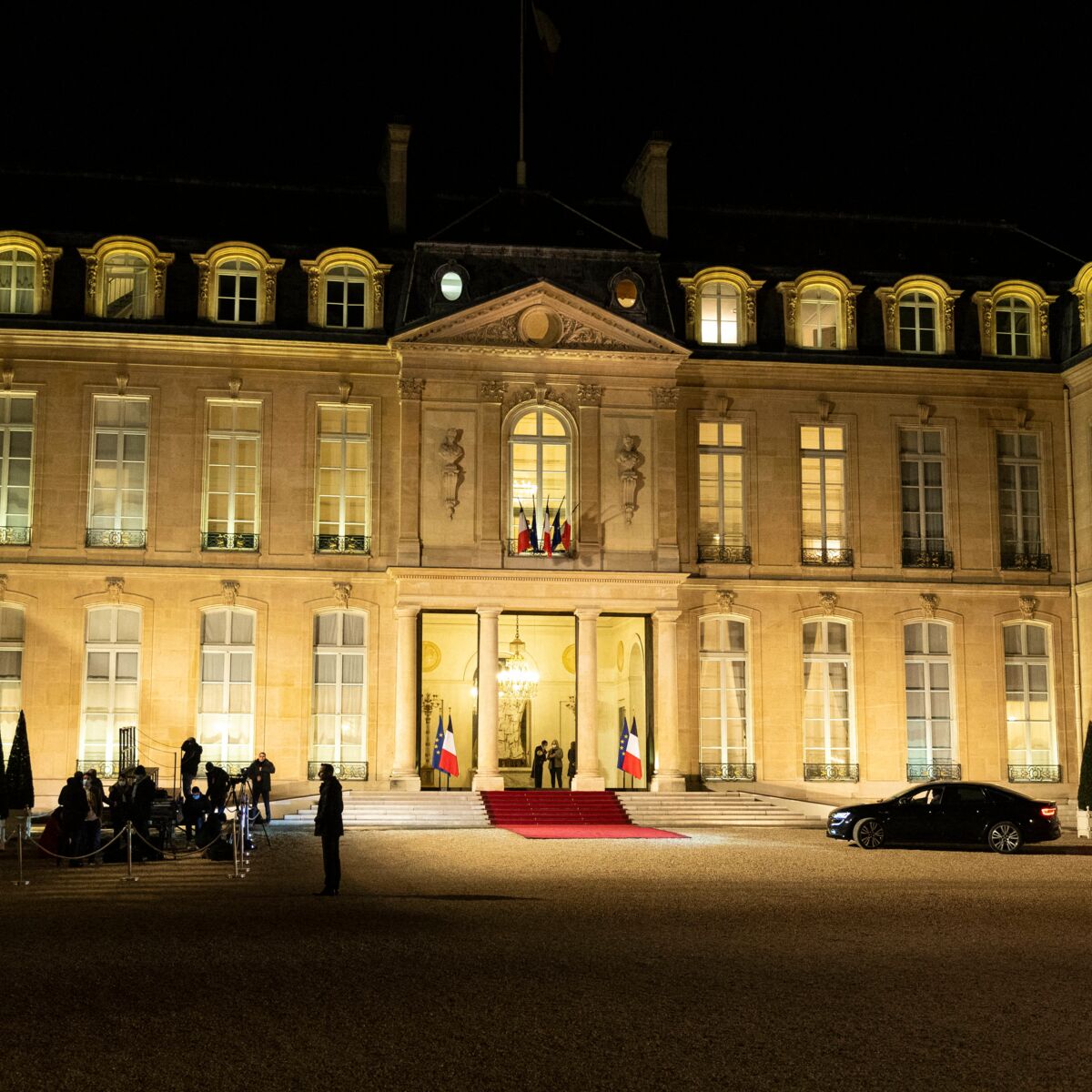 Si President Meurt Qui Prend Sa Place Que se passe-t-il si le Président meurt ou démissionne ? : Femme Actuelle  Le MAG
