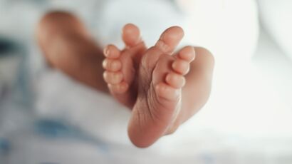 Difrax  Comment couper ou limer les ongles d'un bébé ?
