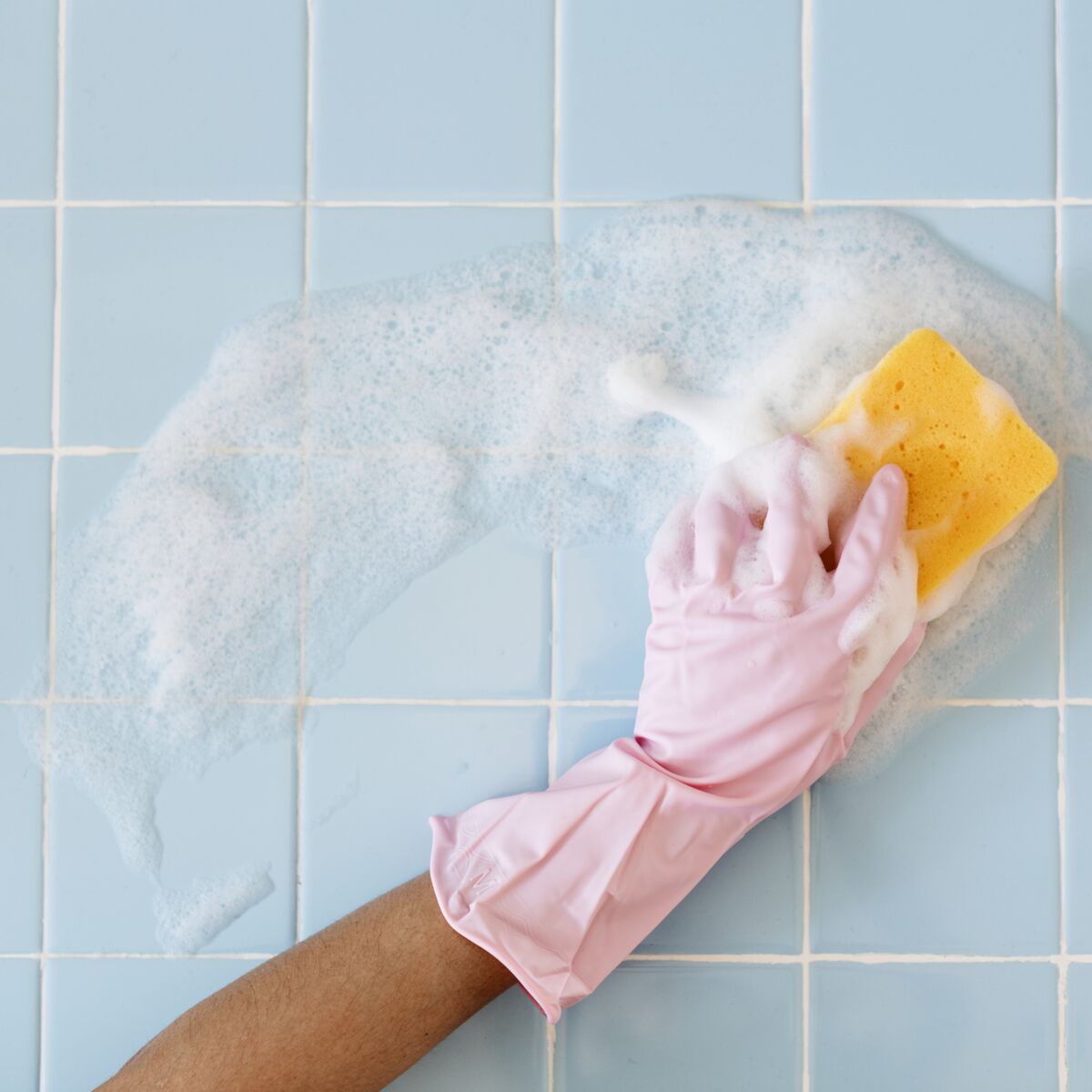 3 façons de nettoyer les joints de votre salle de bain