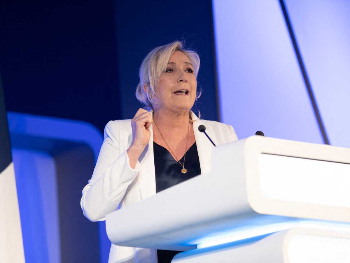 Marine Le Pen interrogée sur son salaire : la candidate du Rassemblement national voit rouge