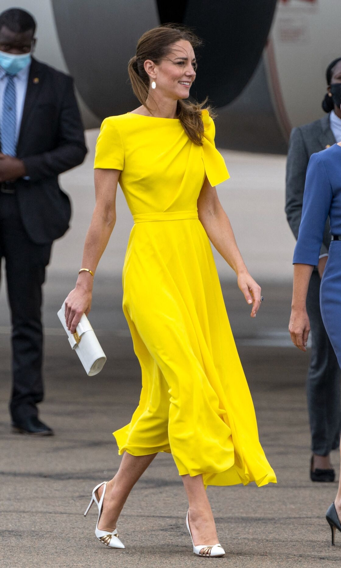 Kate Middleton se dévoile dans une robe ...