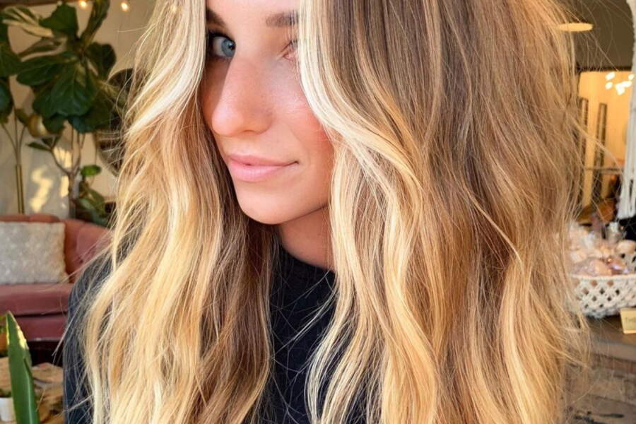 25 idées de balayage miel doré à adopter en 2022 - Femme Actuelle