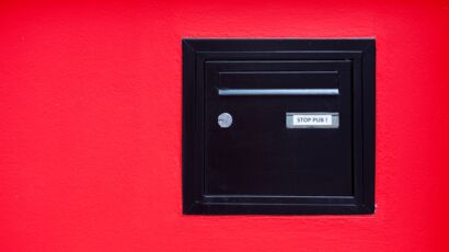 Pourquoi il ne faut JAMAIS mettre ses clefs dans la boîte aux lettres ? :  Femme Actuelle Le MAG