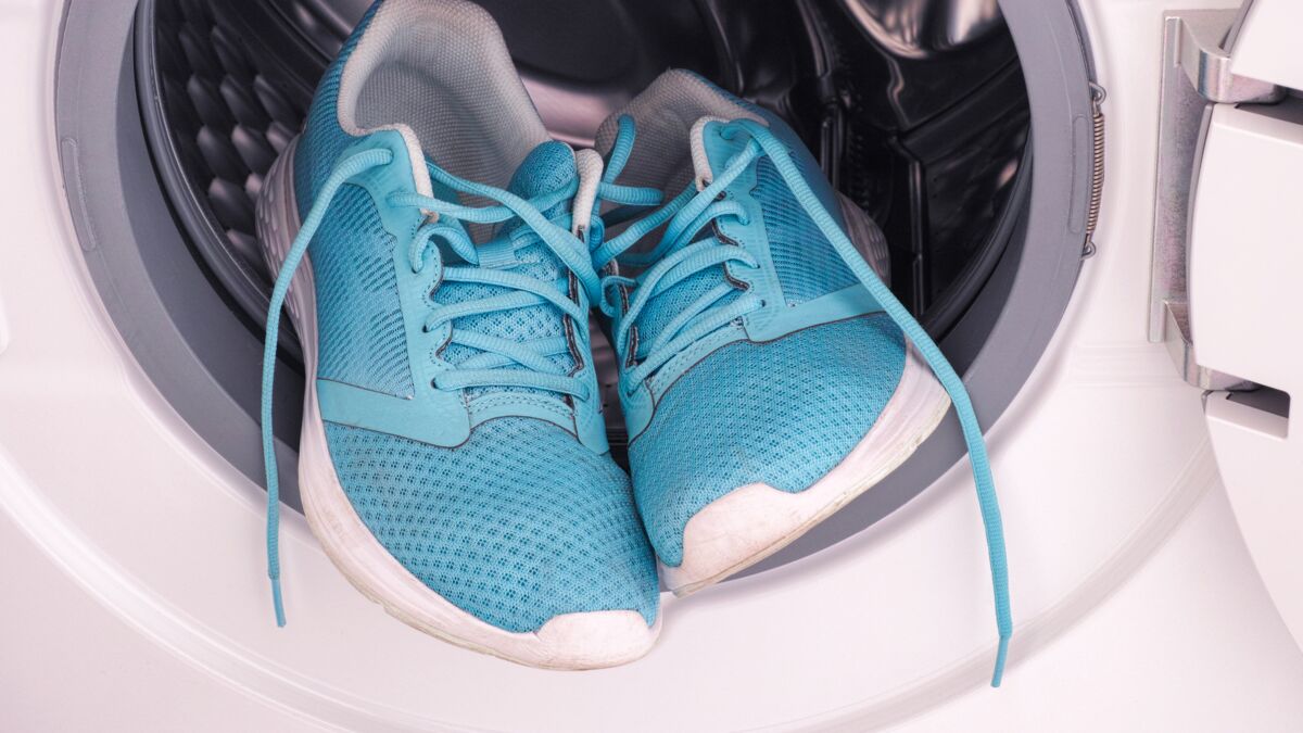 Baskets, sandales, bottes Comment laver ses chaussures à la machine à  laver ?