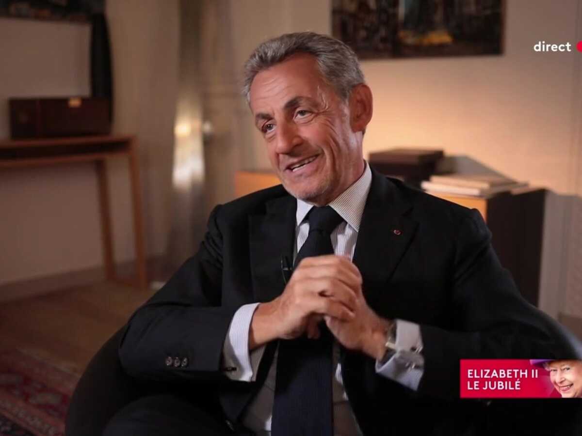 Elizabeth II : cette terrible crainte de Nicolas Sarkozy avant de rencontrer la reine… à cause de Carla Bruni