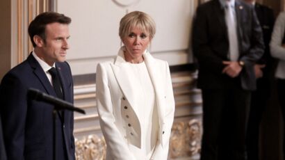 Brigitte Macron : elle ose des chaussures improbables Louis