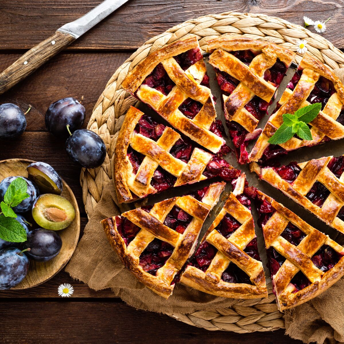 Tarte Tatin Aux Quetsches De Laurent Mariotte Nos conseils pour réussir une tarte aux prunes : Femme Actuelle Le MAG