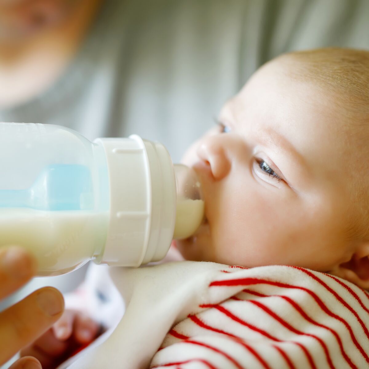 Rappel de produit bébé : ne donnez surtout pas à votre enfant ce lait