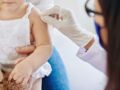 Covid-19 : la vaccination désormais recommandée à certains bébés