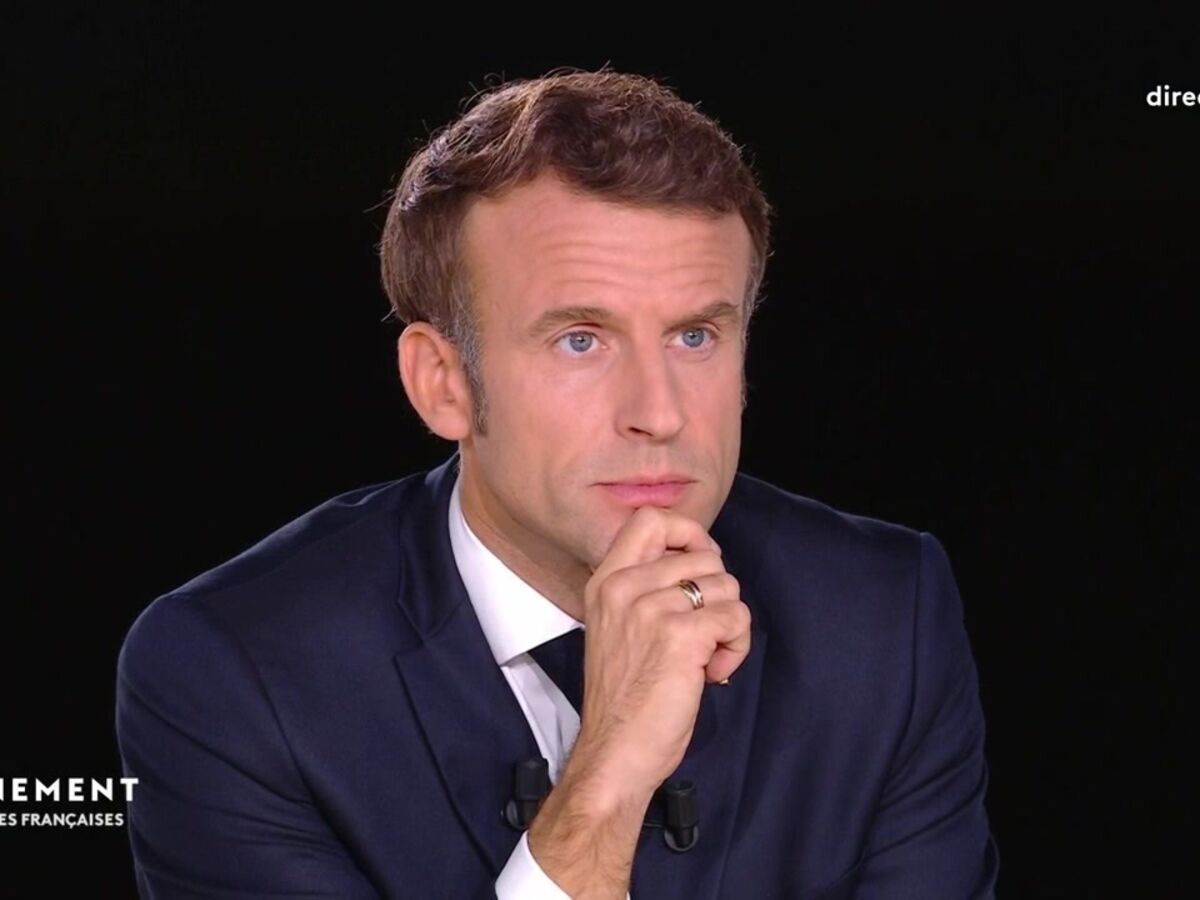 "C'est dur, mais on doit tenir" : que retenir de l'intervention d'Emmanuel Macron sur France 2 ?