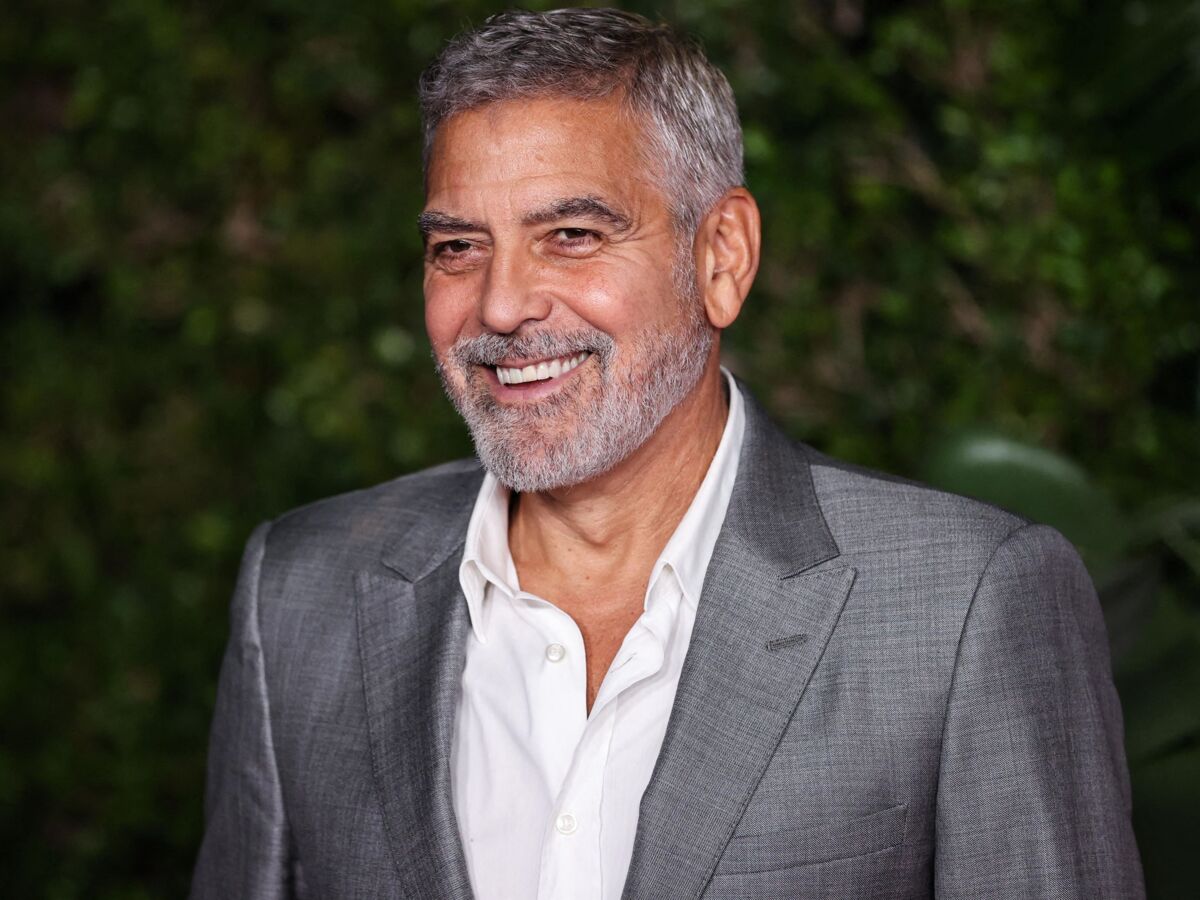 George Clooney : les révélations improbables du comédien Lucas Bravo sur la star hollywoodienne