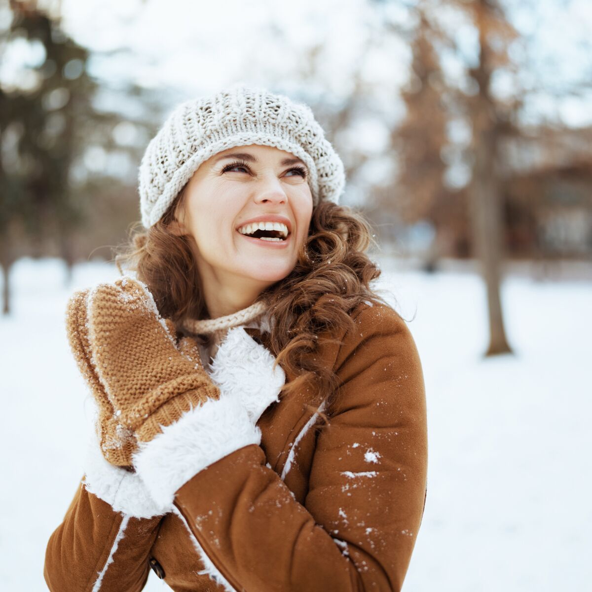 Comment s'habiller en hiver et rester élégante tout en se protégeant du  froid ? : Femme Actuelle Le MAG