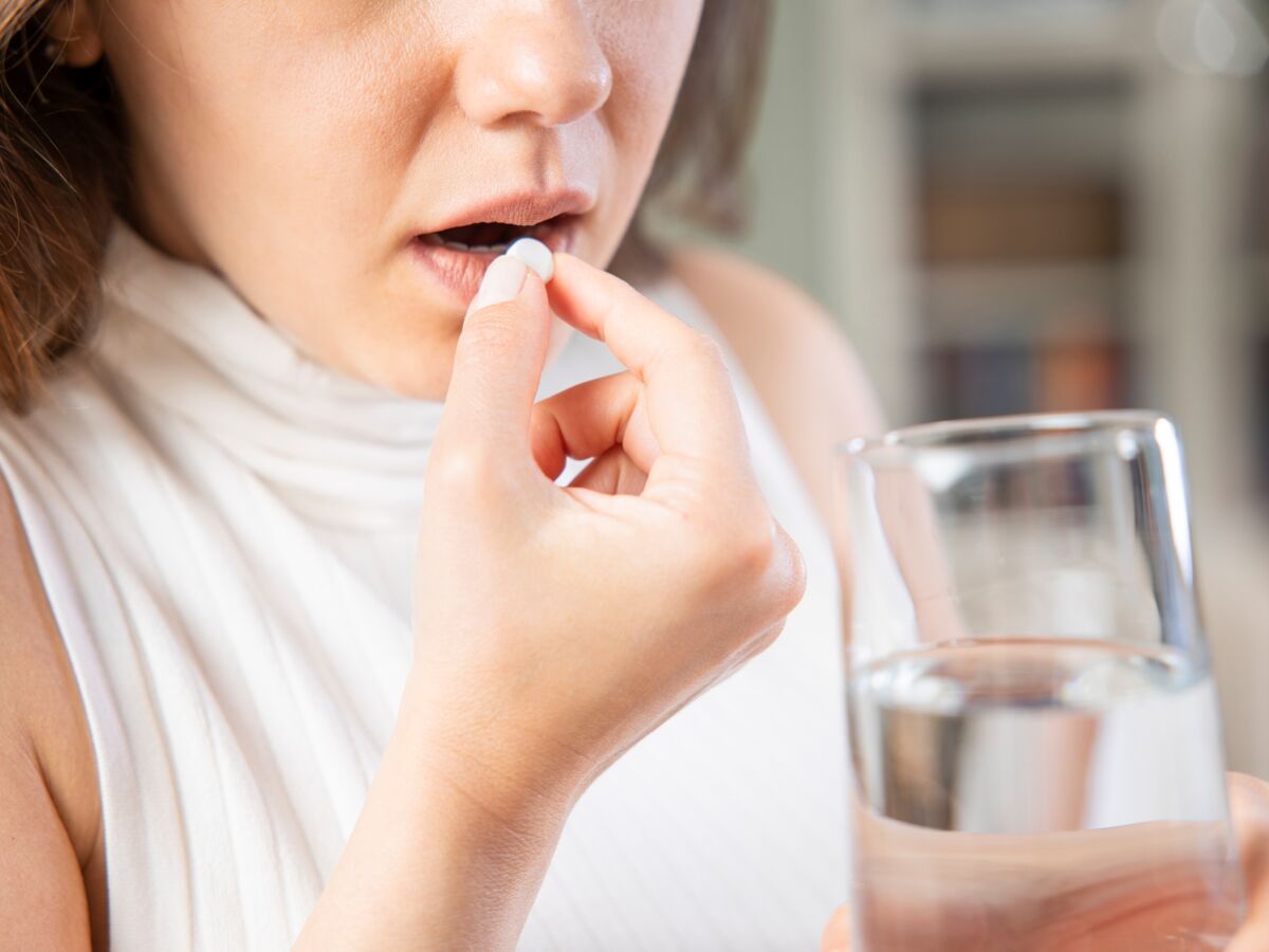 Effet Antibiotique Au Bout De Combien De Temps Selexid : en combien de temps cet antibiotique prescrit contre les  infections urinaires est-il efficace ? : Femme Actuelle Le MAG