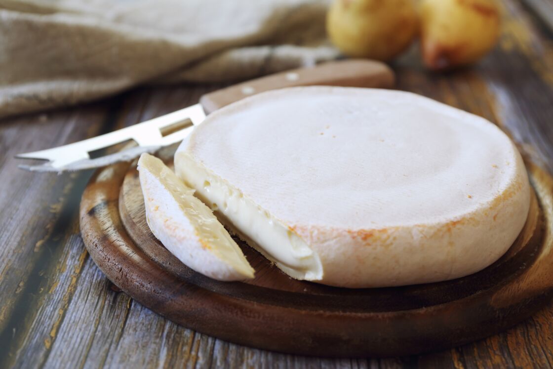 Morbier Reblochon Mont Dor Fourme Dambert Quels Autres Fromages Choisir Pour Une Raclette 