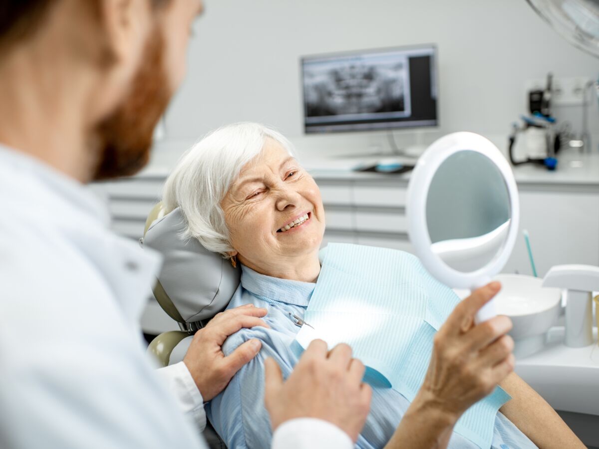 Implant dentaire : quel est le temps de cicatrisation ?
