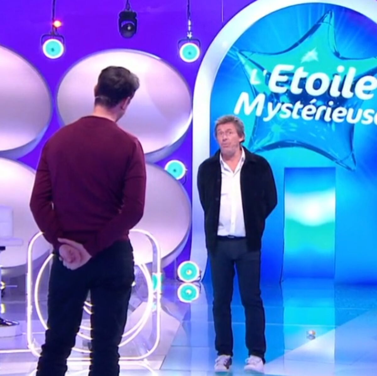 Qui Est Derrière La Vitrine Des Douze Coups De Midi Les 12 coups de midi" : qui se cache derrière l'Étoile mystérieuse ? :  Femme Actuelle Le MAG