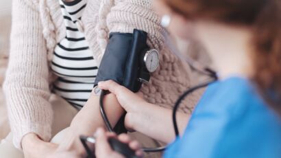 Hypertension artérielle: le bénéfice d'une thérapie par ultrasons