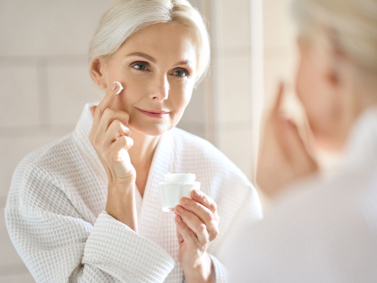 Anti-âge : le type de nettoyant visage à privilégier sur peau mature, selon  une dermatologue : Femme Actuelle Le MAG